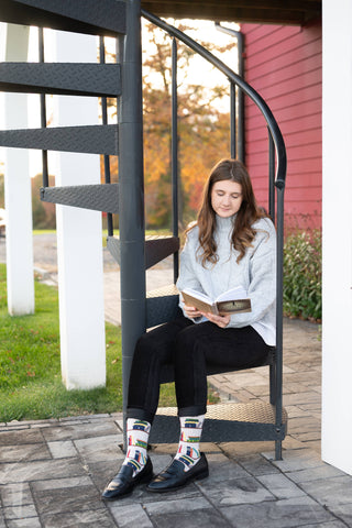 Memoi Socks - Bookshelf