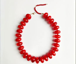 Lily Beaded Necklace
