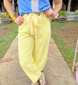 Charleston Barrel Jean Yellow