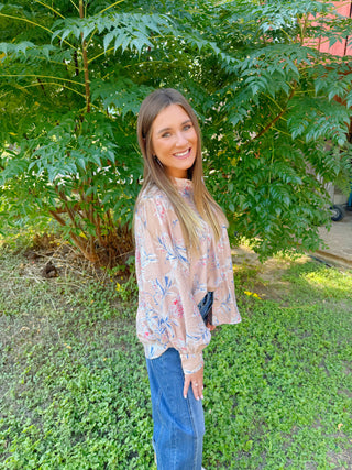 Whit Floral Top