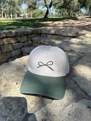 Two Tone Hat Green Bow