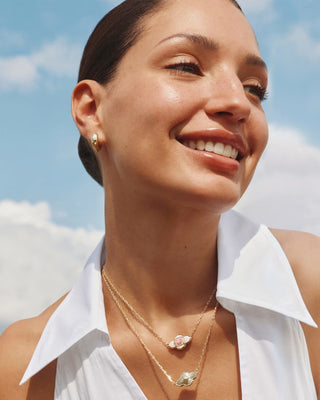 Kendra Scott Abbie Medallion Necklace - Light Pink