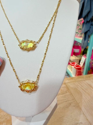 Kendra Scott Elisa Scalloped Necklace - Yellow Iridescent Abalone